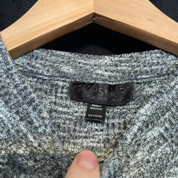 US Size 4 Topshop grey top - Picture 2 of 4